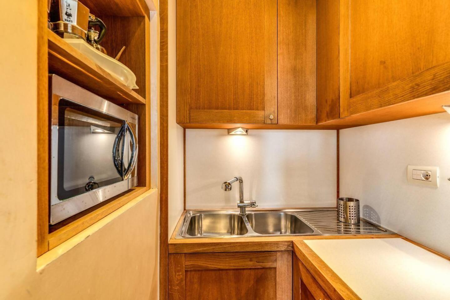 Apartment Flat In The Heart Of Vaticancity *