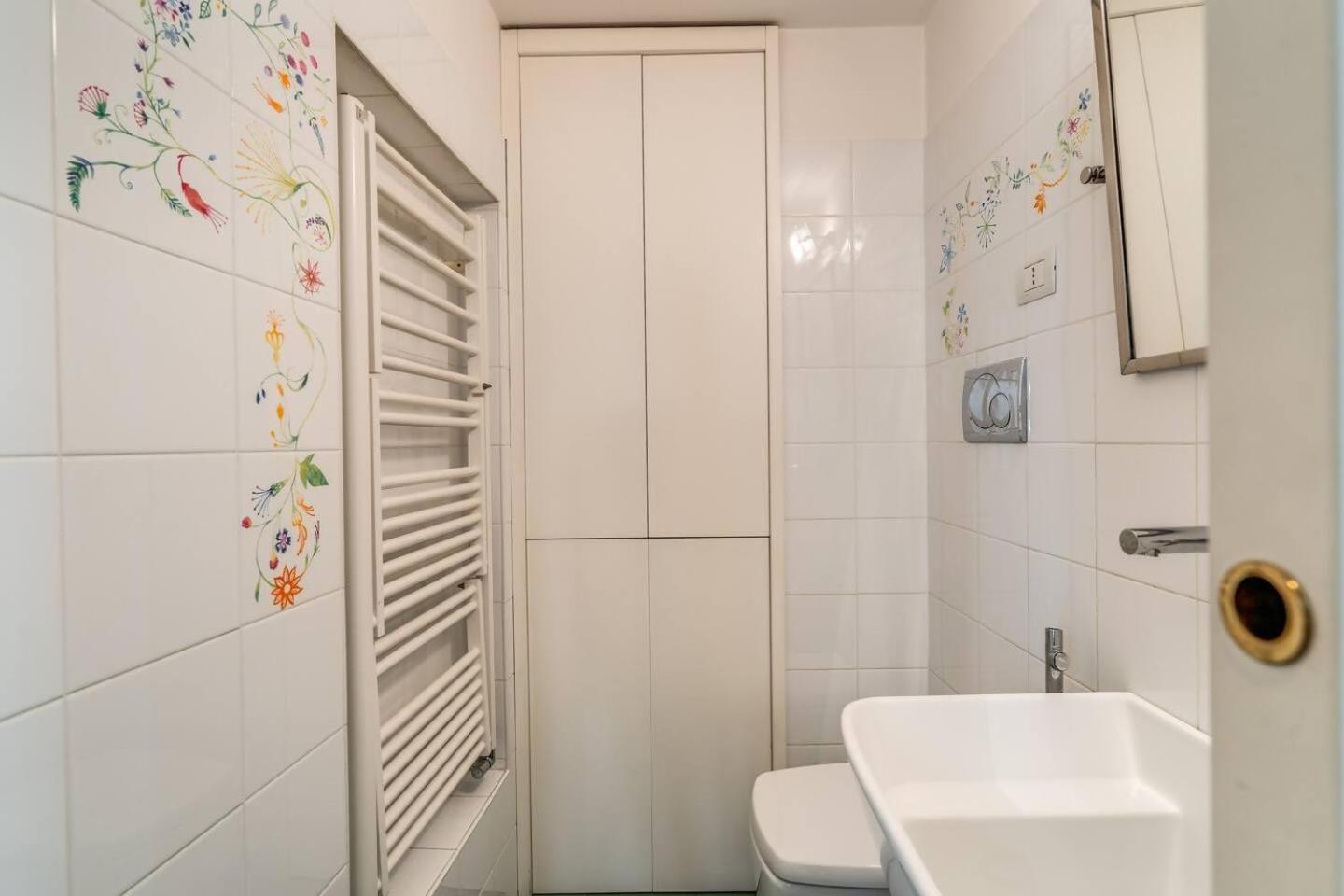 Flat In The Heart Of Vaticancity Apartment